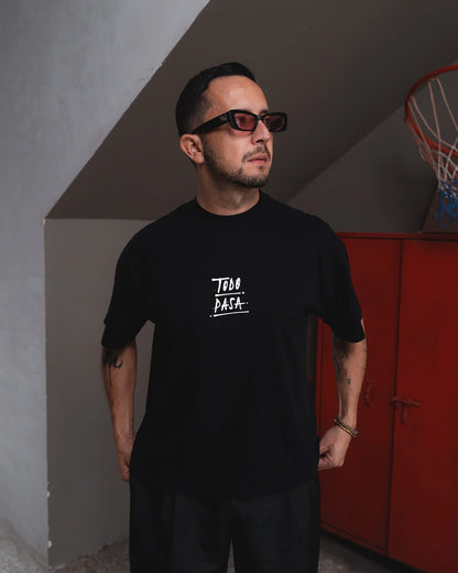 Todo Pasa Black Center